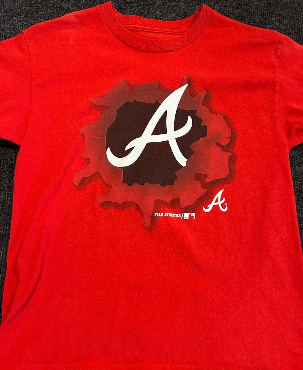 Atlanta Braves Team Athletics Graphic T-Shirt Youth Size M 10/12